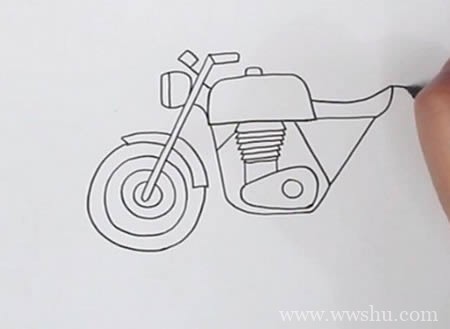 摩托车如何画简单又漂亮-摩托车简笔画彩色