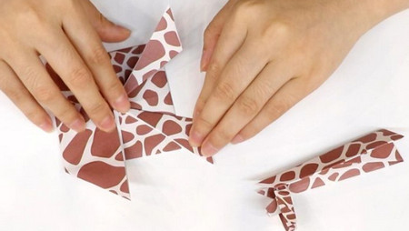 长颈鹿折纸简易图解法