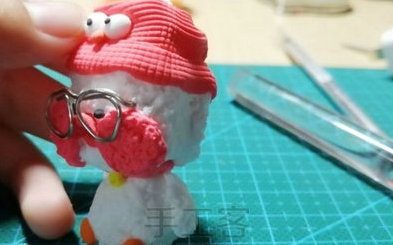 粘土玻尿酸鸭玩偶的手工制作具体教程