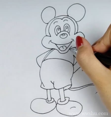 米老鼠简笔画步骤图解 彩色画法
