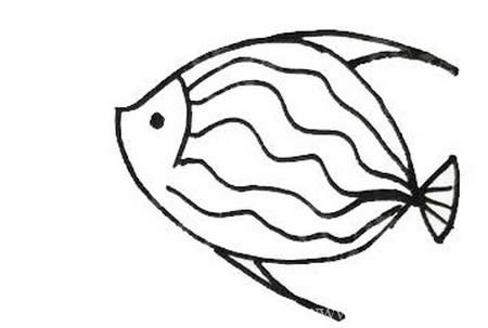 条纹鱼简笔画彩色画法