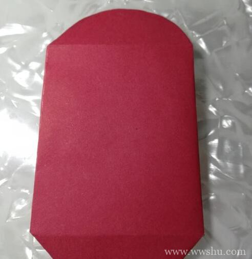 自己制作一个可爱的小红包 红包折纸图解