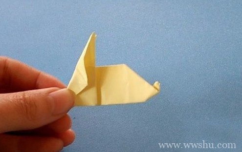 儿童简单折纸 平面小兔的折纸教程