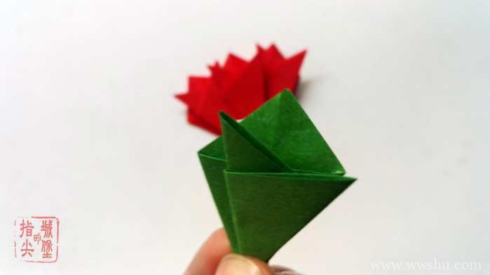 幼儿园简单的手工 花朵折纸图解 康乃馨折法