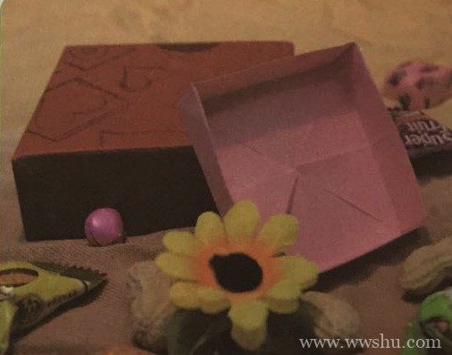方盒折纸 用纸折个简单小盒子